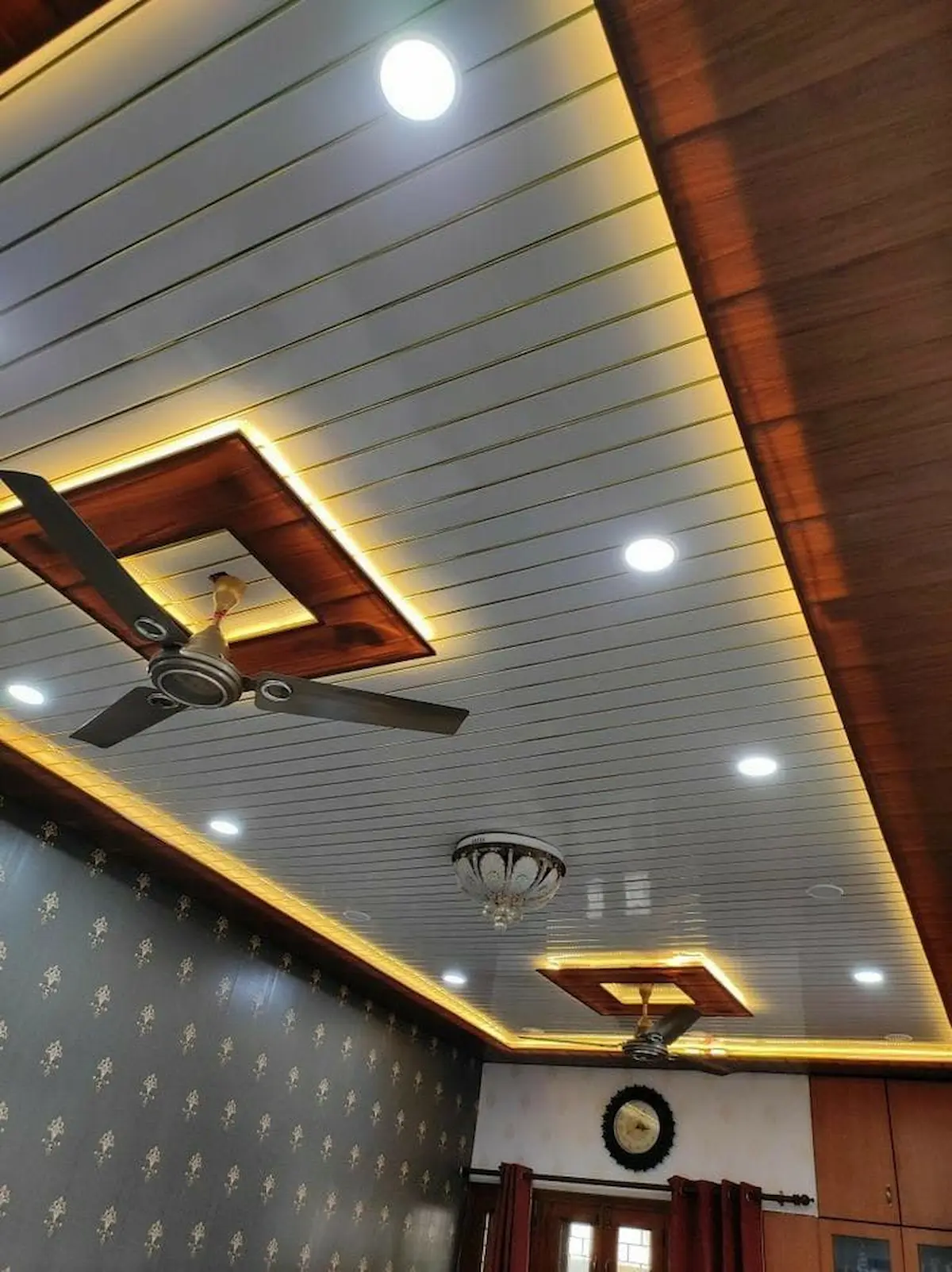 Waterproof PVC Ceiling Installation